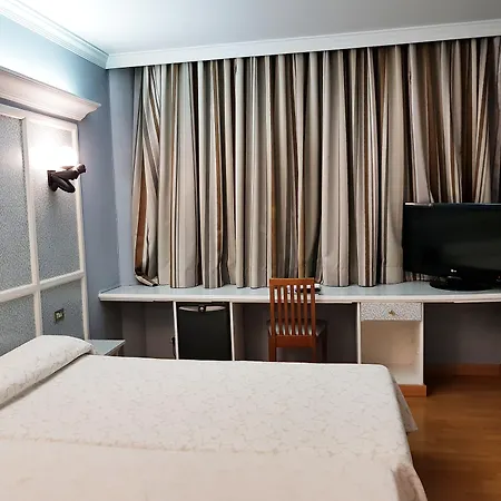 House Lomas 3* Oviedo