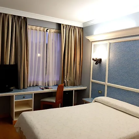 House Lomas Hotel 3*