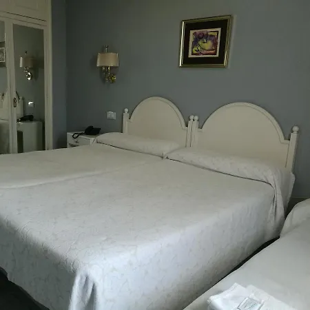 Hotel House Lomas 3*