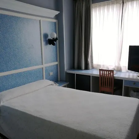 Hotel House Lomas 3*