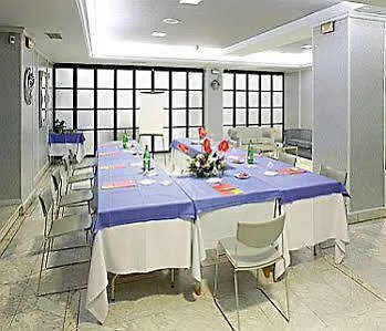 House Lomas 3* אוביידו