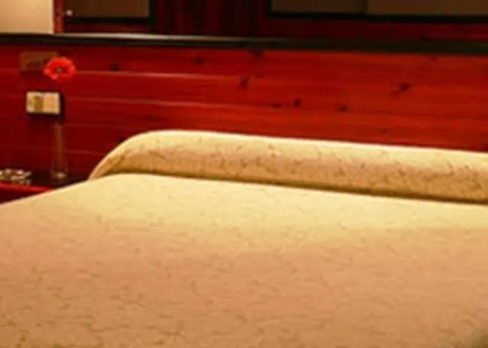 Hotel House Lomas 3*