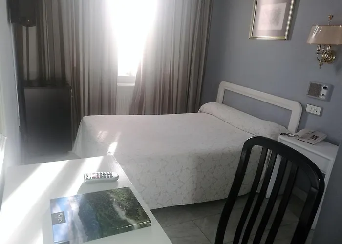 Hotel House Lomas 3*